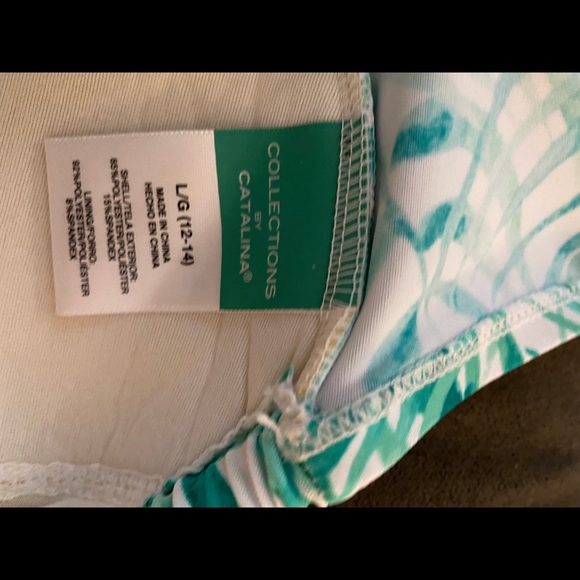 Women’s Catalina ruffle tankini large 12-14 - Picture 3 of 3